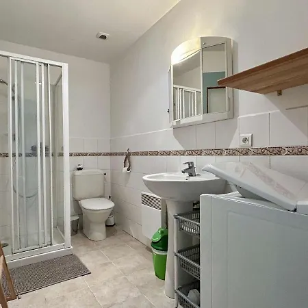 Дом отдыха Maison De Village A St-pierre-d'oleron - 2 Pieces, 3 Couchages, Centre, Proche Commerces Et Pistes Cyclables - Fr-1-246a-270 Сен-Пьер-д'Олерон